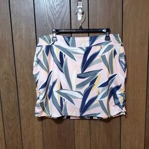 Lady Hagen Desert Getaway Side Runching Skort Retro Leaf Frosted Pink Size Large